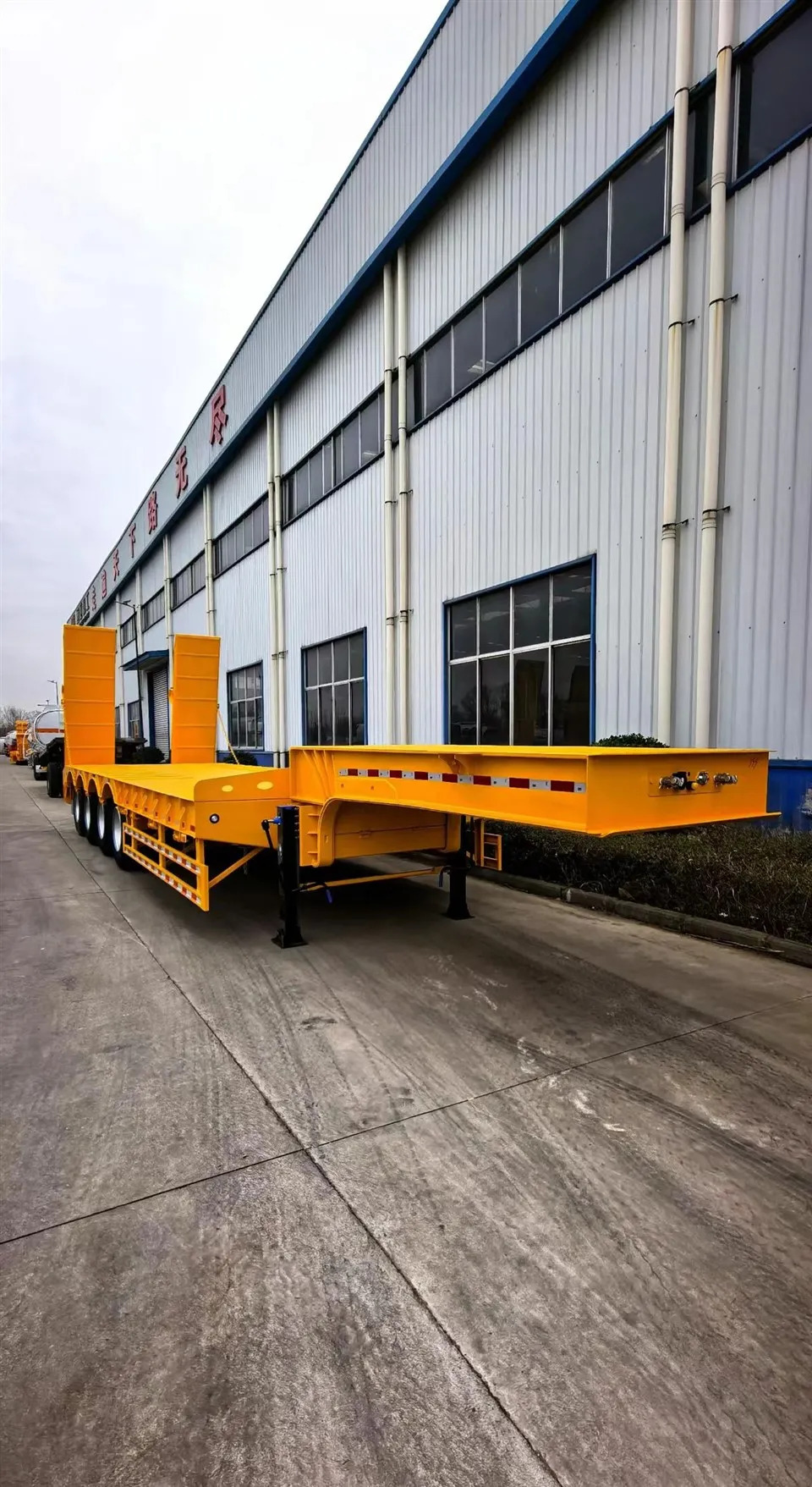 4 Axle Lowbed For Sale
